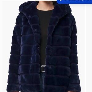 Apparis Goldie Faux Fur hooded Jacket